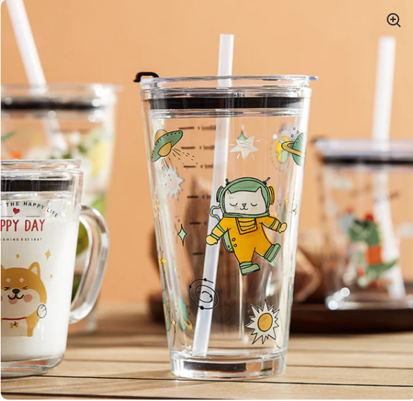 The Glass Straw Cup can hold up to 450ml of liquid and is constructed out of durable glass material. Plus, it has measures on the sides of the cup that let you easily track how much liquid you have left (even when the lid is on!). The lid is also designed to be leak-proof but with a small opening for your straw – perfect for enjoying sipping drinks! And if that wasn’t enough, these cups measure 9.5 by 15.5 cm – so they’re made for just about any size hand!